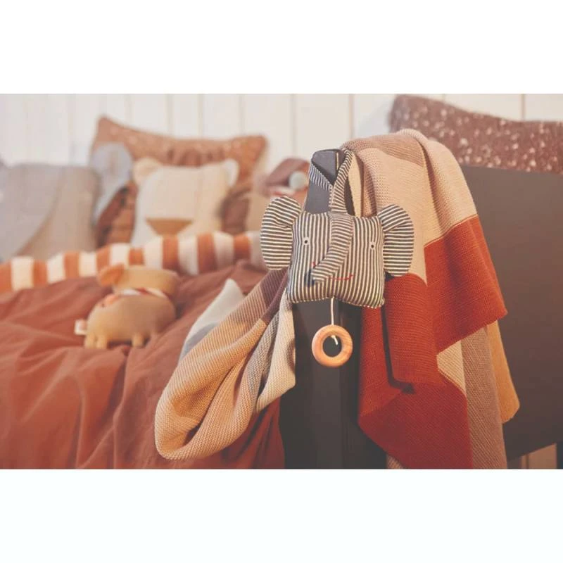 Couverture Brun Foncé 3 Couverture Brun Foncé – Image 3