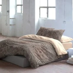 Housse De Couette Guy Laroche EIDER 6 Housse De Couette Guy Laroche EIDER -Literie Magasin 5ea09f6ae9f34be2af293d91ce1d5633