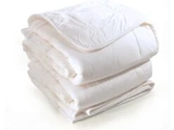 Couette 260x240 Cm Hiver BAMBOO Garnissage Viscose De Bambou 400 G/m2