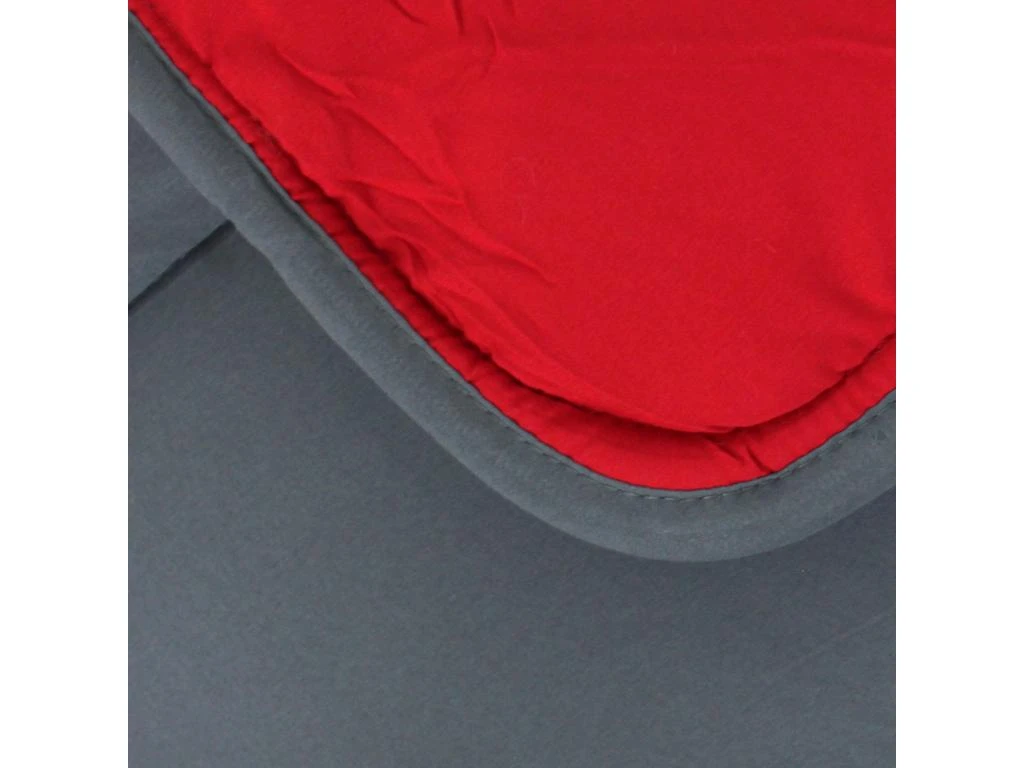 Couette Hiver 140x200 Cm COCOON BICOLORE Gris/Rouge Garnissage Fibre Polyester 400 G/m2 4 Couette Hiver 140x200 Cm COCOON BICOLORE Gris/Rouge Garnissage Fibre Polyester 400 G/m2 – Image 4