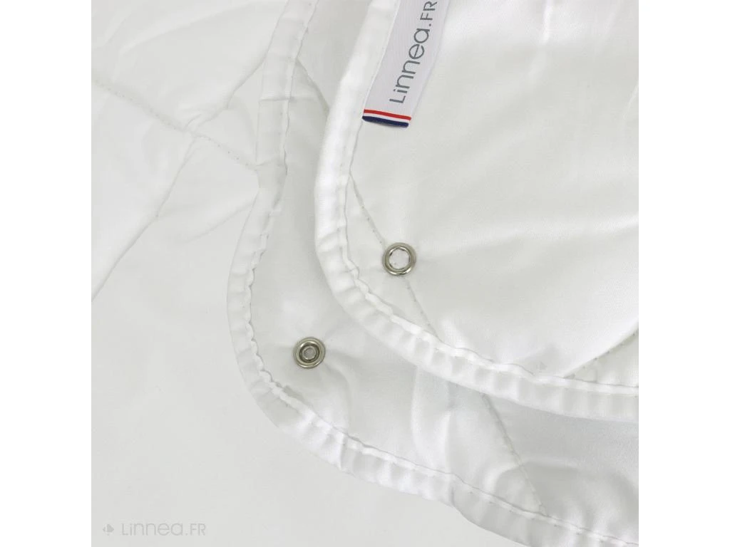 Couette 4 Saisons 240x220 Cm COCOON Garnissage Fibre Polyester 200+300 = 500 G/m2 4 Couette 4 Saisons 240x220 Cm COCOON Garnissage Fibre Polyester 200+300 = 500 G/m2 – Image 4