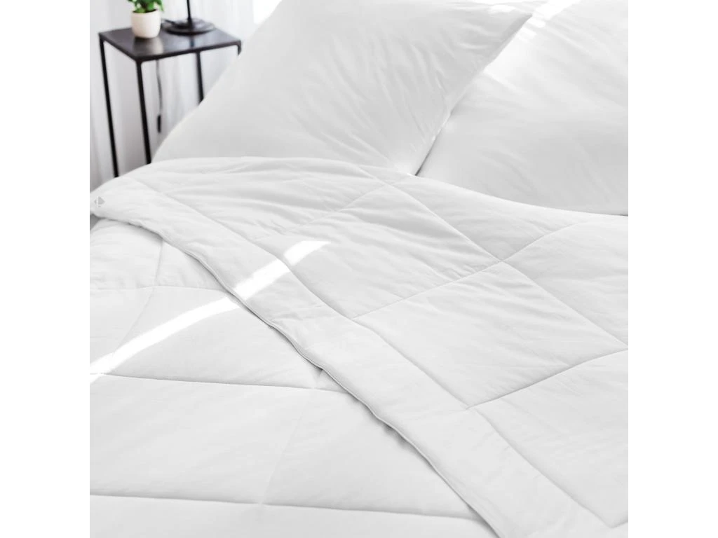 Couette Tempérée 240x220 Cm SILKYDOR Garnissage Soie Mulberry 380 G/m2 3 Couette Tempérée 240x220 Cm SILKYDOR Garnissage Soie Mulberry 380 G/m2 – Image 3