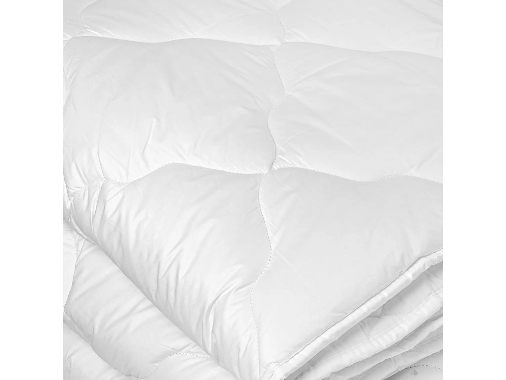 Couette Tempérée 260x240 Cm CELESTE Garnissage Fibre Polyester 350 G/m2 3 Couette Tempérée 260x240 Cm CELESTE Garnissage Fibre Polyester 350 G/m2 – Image 3