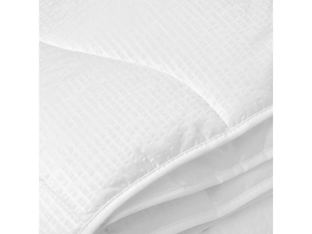 Couette été 140x200 Cm CARESSE Garnissage Polyester 180 G/m2 4 Couette été 140x200 Cm CARESSE Garnissage Polyester 180 G/m2 – Image 4