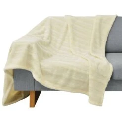 Couverture Et Housse De Coussin 3 Pièces Fausse Fourrure Crème -Literie Magasin couverture et housse de coussin 3 pieces fausse fourrure creme 8718475513261 1352700