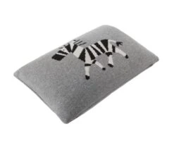 Coussin En Coton Lavable, ZEBRA -Literie Magasin ea93b38c6b1d4f84a9bd58ab82c6b326.cropped 381 146 1454 1197.processed